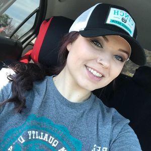 Meet your Posher, Hannah